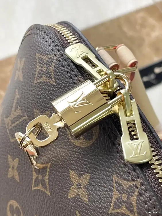 LOUIS Alma 15*20*10 VUITTON cm - Backpack 0606